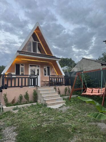 İcarəyə verilir 4 otaqlı həyət evi/bağ evi 500 m², photo 1 from 12