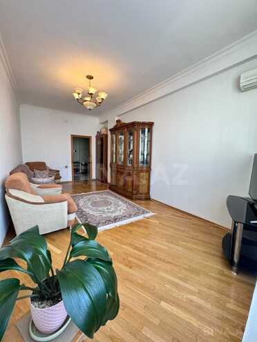 Продаётся 3-комн. новостройка 115 м², м. Ази Асланов, photo 4 from 18