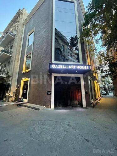 Satılır 1 otaqlı köhnə tikili 40 m², Sahil m., photo 3 from 11