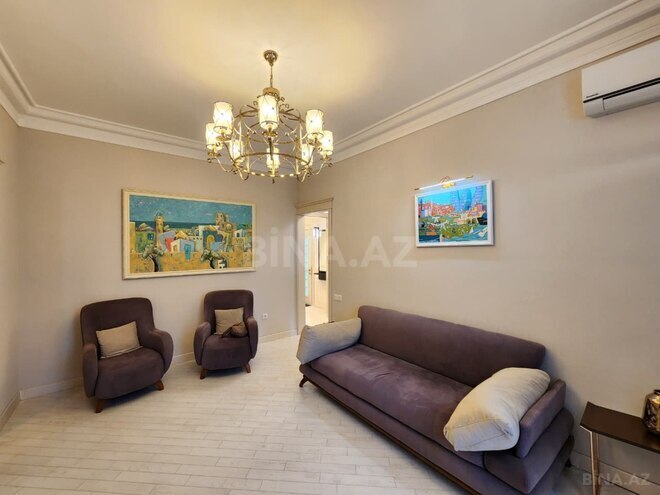 İcarəyə verilir 3 otaqlı köhnə tikili 80 m², İçəri Şəhər m., photo 1 from 14