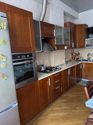 Сдаётся 3-комн. новостройка 120 м², м. Иншаатчылар, photo 5 from 14