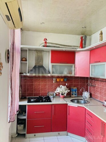 Продаётся 3-комн. вторичка 70 м², м. 28 мая, photo 10 from 15