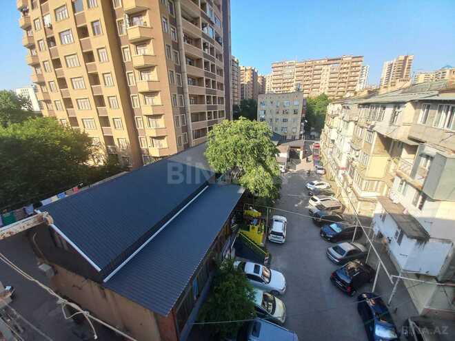 Satılır 2 otaqlı köhnə tikili 47 m², 28 May m., photo 12 from 15