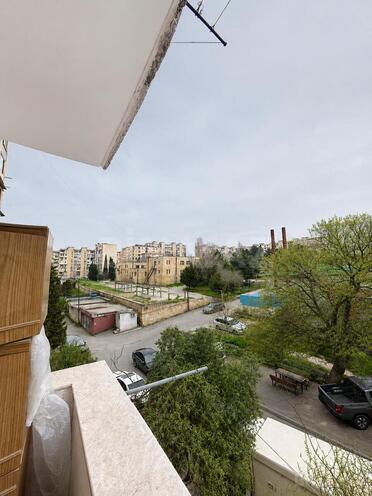 Satılır 3 otaqlı köhnə tikili 85 m², Həzi Aslanov m., photo 16 from 17
