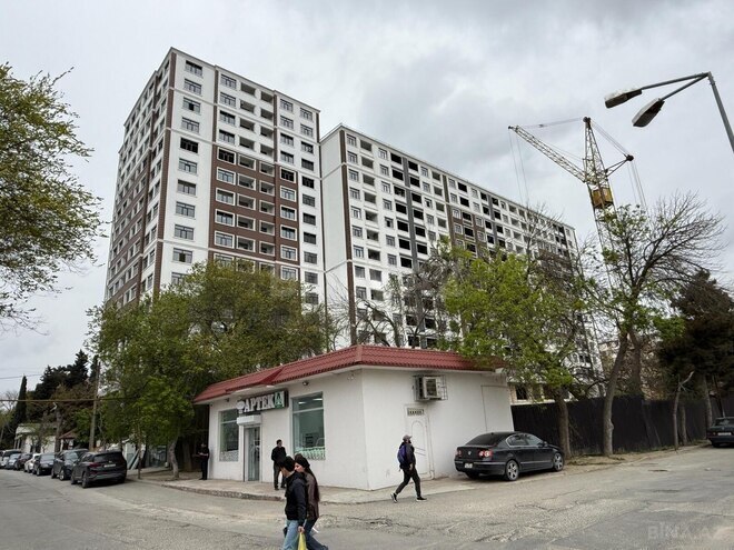 Продаётся 4-комн. новостройка 110 м², м. Нефтчиляр, photo 1 from 12