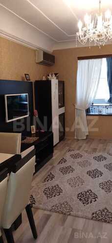 Satılır 3 otaqlı köhnə tikili 75 m², İnşaatçılar m., photo 12 from 17