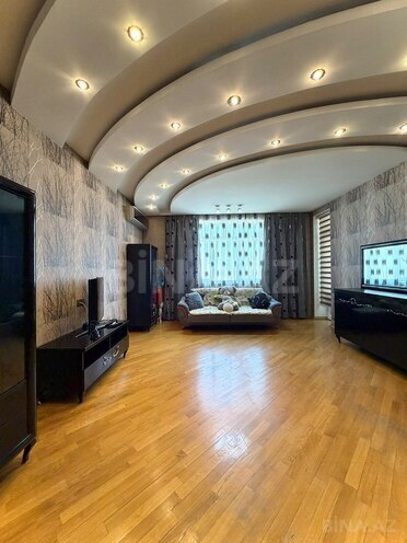 Продаётся 2-комн. новостройка 95 м², м. Иншаатчылар, photo 1 from 18