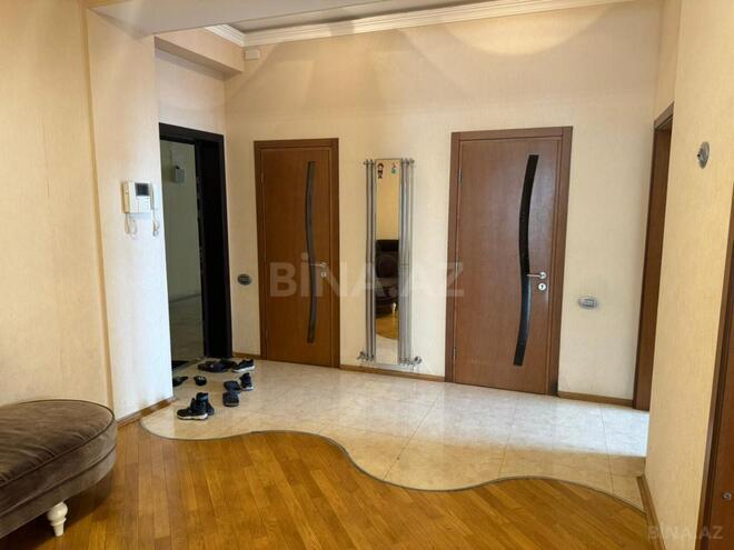 Сдаётся 3-комн. новостройка 137 м², м. Иншаатчылар, photo 17 from 21
