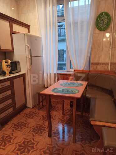İcarəyə verilir 2 otaqlı köhnə tikili 70 m², İçəri Şəhər m., photo 8 from 12