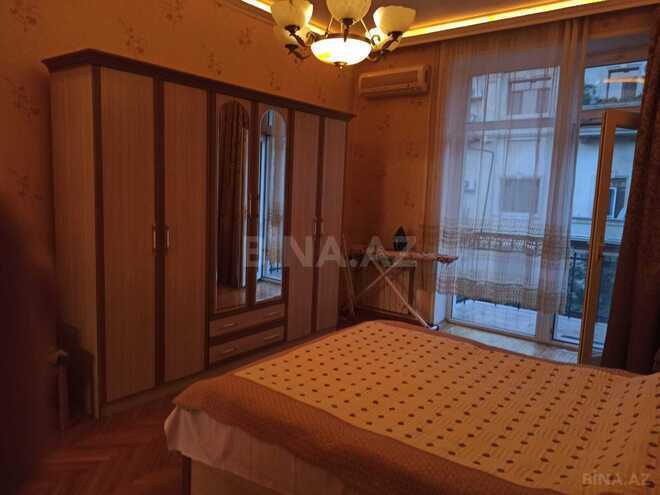İcarəyə verilir 2 otaqlı köhnə tikili 70 m², İçəri Şəhər m., photo 5 from 12