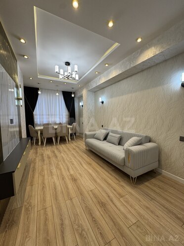 Продаётся 2-комн. новостройка 68 м², м. Ази Асланов, photo 1 from 10