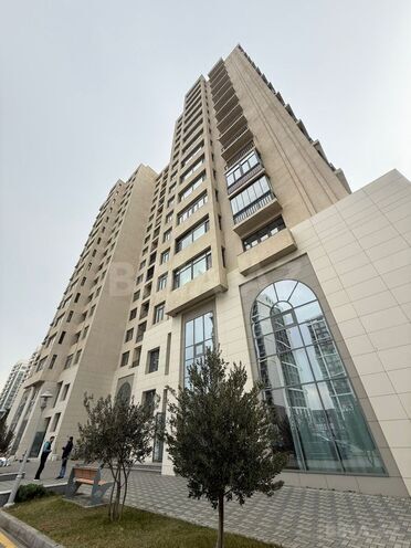 İcarəyə verilir 3 otaqlı yeni tikili 172 m², Bakmil m., photo 3 from 19