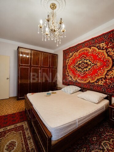 Satılır 4 otaqlı köhnə tikili 115 m², Nəsimi m., photo 6 from 21