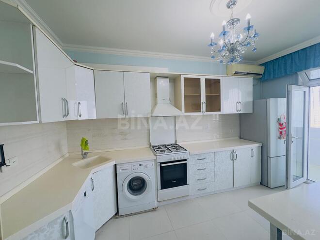 Сдаётся 3-комн. новостройка 110 м², м. Кара Караев, photo 7 from 12