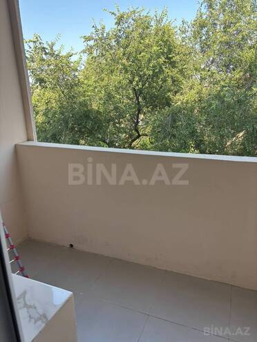 Продаётся 3-комн. вторичка 90 м², м. Нефтчиляр, photo 14 from 18