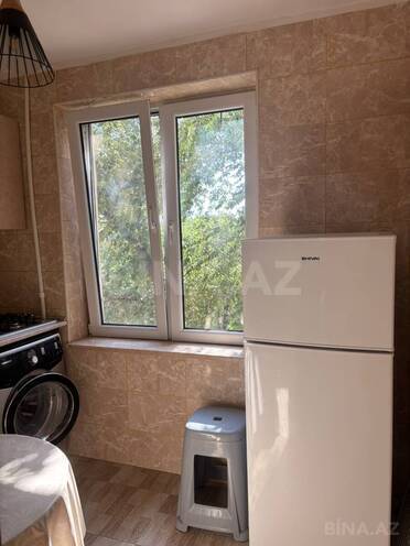 Продаётся 3-комн. вторичка 90 м², м. Нефтчиляр, photo 5 from 18