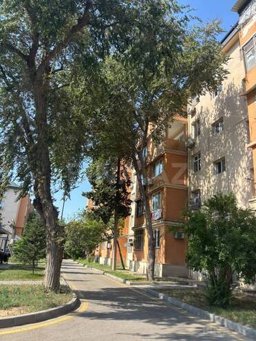Продаётся 3-комн. вторичка 90 м², м. Нефтчиляр, photo 4 from 18