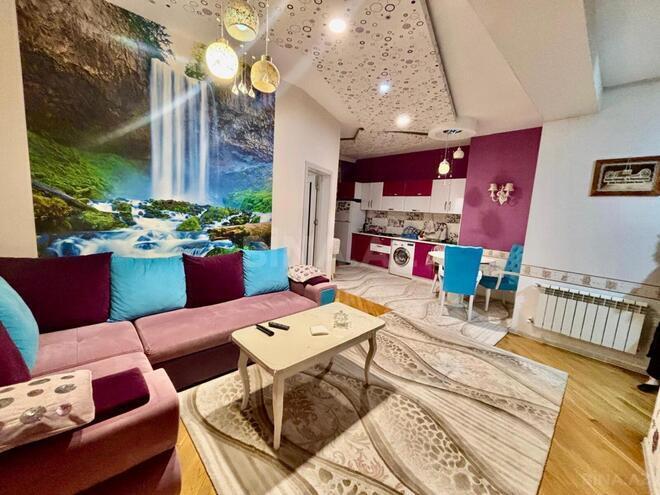 Сдаётся 2-комн. новостройка 70 м², м. Гянджлик, photo 3 from 10