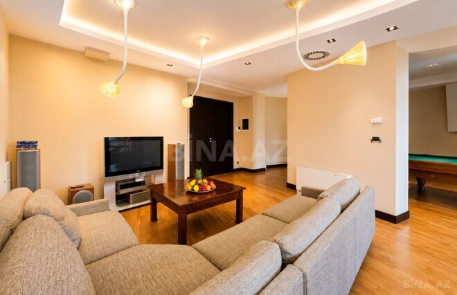 Продаётся 6-комн. вторичка 365 м², м. Ичеришехер, photo 26 from 32