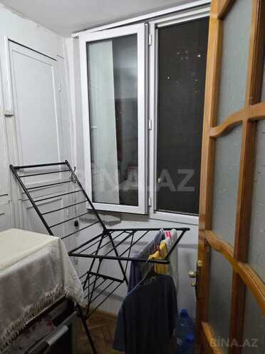 Satılır 3 otaqlı köhnə tikili 57 m², İnşaatçılar m., photo 11 from 13