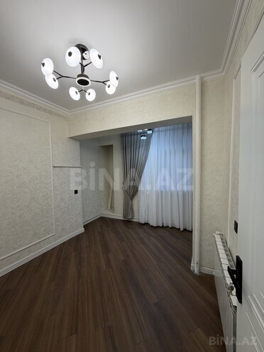 Продаётся 2-комн. вторичка 45 м², м. Иншаатчылар, photo 6 from 12