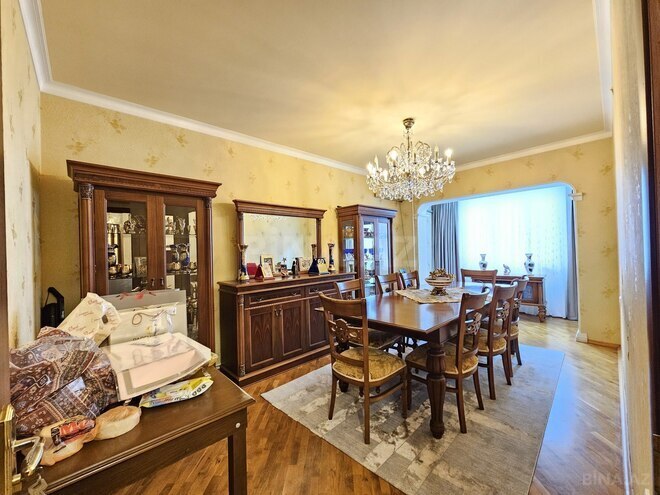 Продается 4-комн. вторичка 110 м², м. Мемар Аджеми, photo 3 from 24