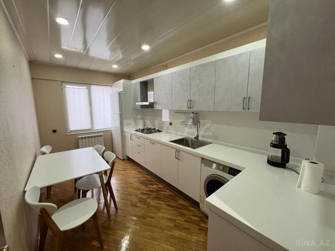 Сдаётся 3-комн. новостройка 110 м², м. Иншаатчылар, photo 9 from 17