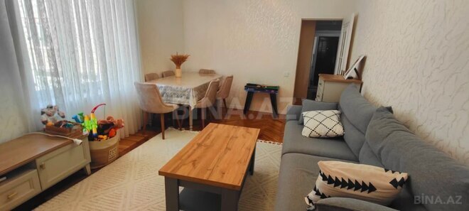 Satılır 2 otaqlı köhnə tikili 65 m², Nəsimi r., photo 1 from 18