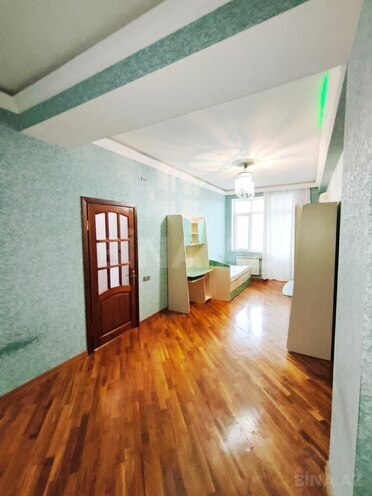Продаётся 3-комн. новостройка 105 м², м. Халглар Достлугу, photo 1 from 24