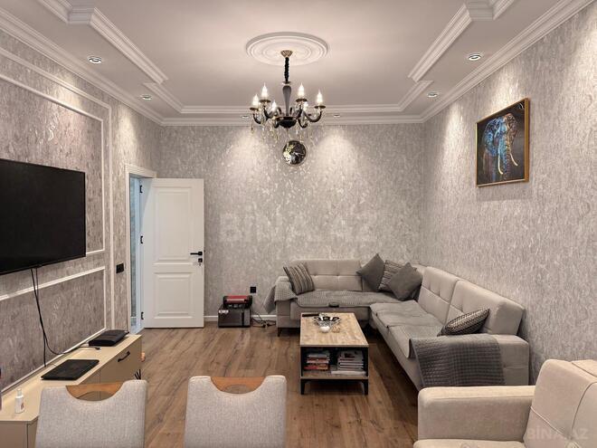 Сдаётся 2-комн. новостройка 67 м², photo 1 from 12