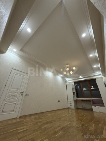 Продаётся 2-комн. новостройка 70 м², м. Кара Караев, photo 10 from 16