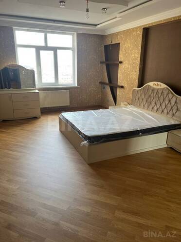 Сдаётся 3-комн. новостройка 115 м², Абшеронcкий  р., photo 7 from 13