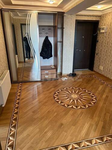 Сдаётся 3-комн. новостройка 115 м², Абшеронcкий  р., photo 3 from 13