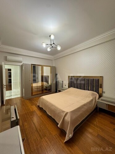 Сдаётся 3-комн. новостройка 155 м², Хатаинский р., photo 8 from 18