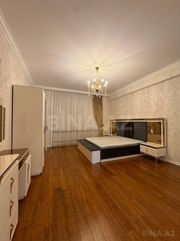 Сдаётся 3-комн. новостройка 155 м², Хатаинский р., photo 9 from 18