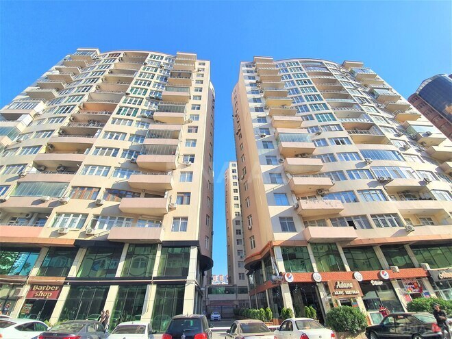 Сдаётся 3-комн. новостройка 90 м², м. Шах Исмаил Хатаи, photo 1 from 12