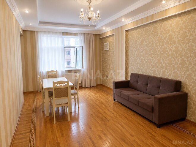 İcarəyə verilir 3 otaqlı köhnə tikili 120 m², Yeni Yasamal q., photo 4 from 10