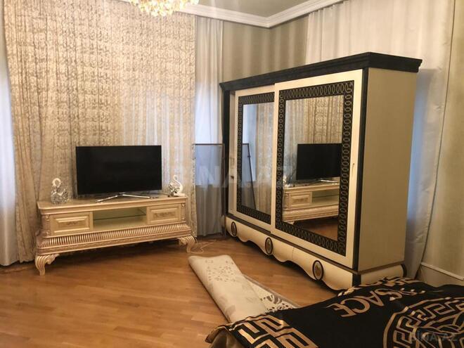 Продаётся 10-комн. дом/дача 300 м², пос. Бинагади, photo 16 from 27