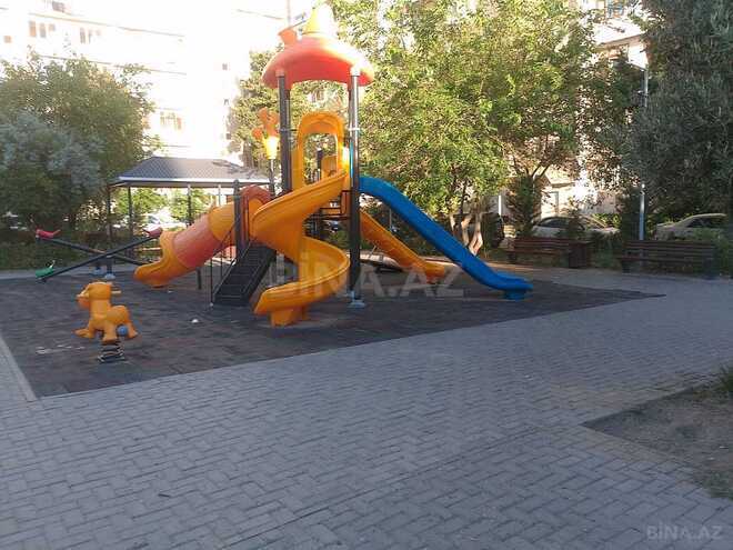 Satılır 3 otaqlı köhnə tikili 80 m², Xalqlar Dostluğu m., photo 1 from 16