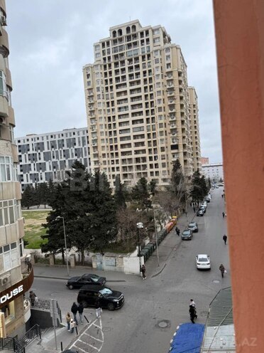 Satılır 4 otaqlı köhnə tikili 155 m², İnşaatçılar m., photo 26 from 29