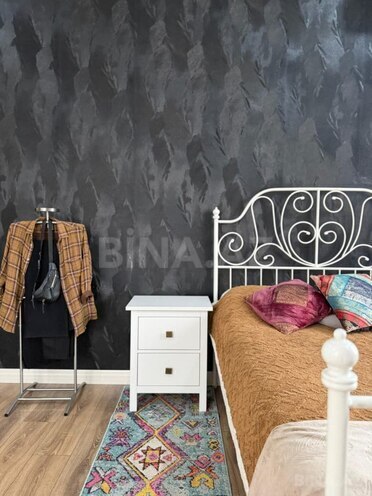 Satılır 4 otaqlı köhnə tikili 155 m², İnşaatçılar m., photo 14 from 29