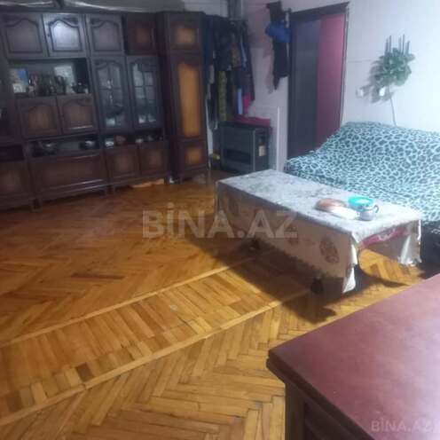 Satılır 3 otaqlı köhnə tikili 85 m², Gənclik m., photo 1 from 10