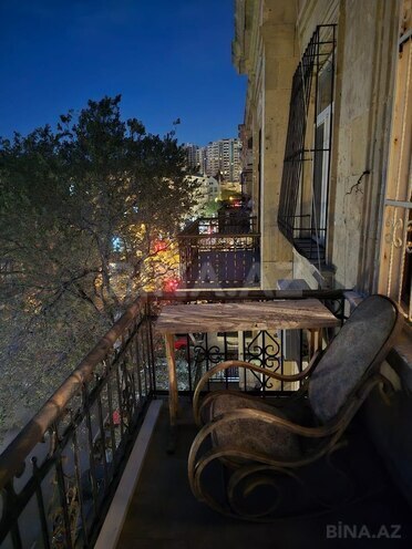 İcarəyə verilir 3 otaqlı köhnə tikili 100 m², Sahil m., photo 1 from 31