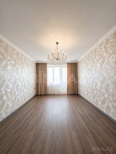 Satılır 2 otaqlı köhnə tikili 55 m², İnşaatçılar m., photo 1 from 9