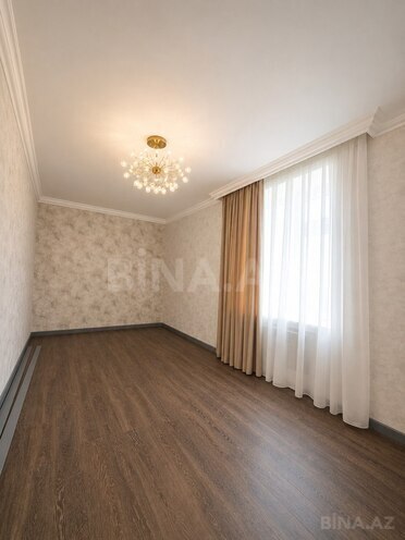 Satılır 2 otaqlı köhnə tikili 55 m², İnşaatçılar m., photo 3 from 9