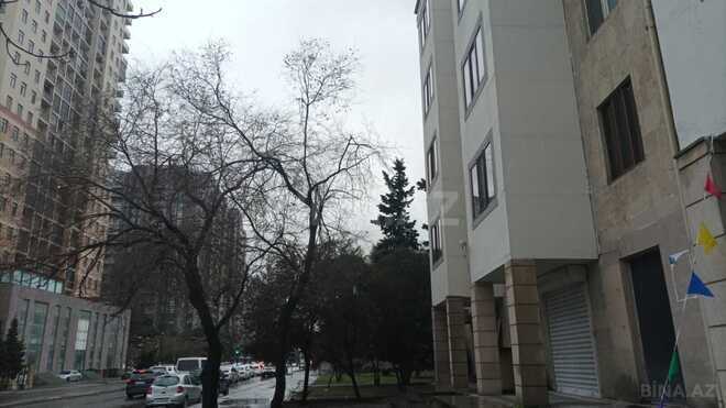 İcarəyə verilir 2 otaqlı köhnə tikili 60 m², İnşaatçılar m., photo 1 from 14