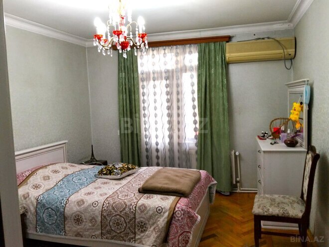 Satılır 3 otaqlı köhnə tikili 71 m², Elmlər Akademiyası m., photo 4 from 8