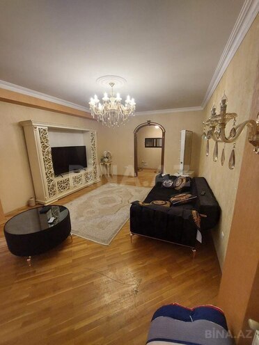 Сдаётся 2-комн. новостройка 95 м², м. Нариман Нариманов, photo 1 from 8