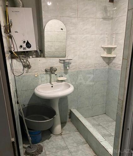Satılır 3 otaqlı köhnə tikili 75 m², Xalqlar Dostluğu m., photo 8 from 10