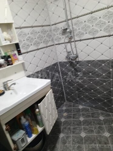 Satılır 3 otaqlı köhnə tikili 70 m², Qara Qarayev m., photo 13 from 14